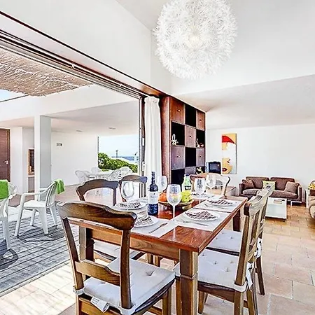 Villa Punta Prima Sleeps 7 Pool Air Con Wifi